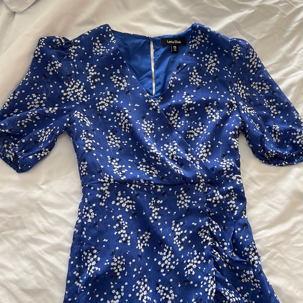 Beautiful blue ruffle, Lea & viola, fully lined dress size extra small XS